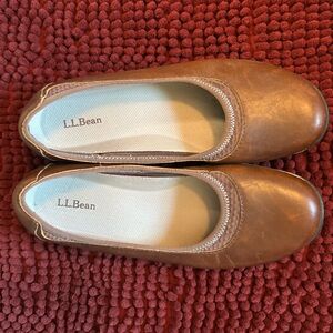 Womens Size 8 shoes brown office comfort L.L. Bean Leather nonslip rubber tread